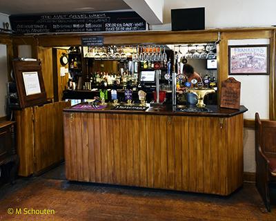 Saloon Bar Servery.  by Michael Schouten. Published on 18-11-2019